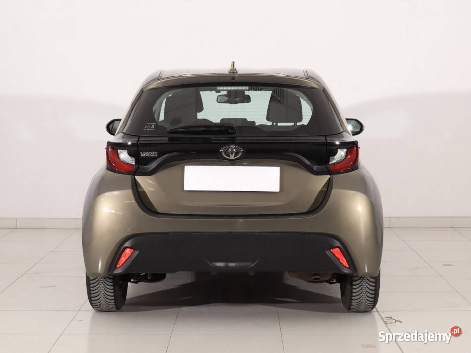 Toyota Yaris 15 VVTi benzyna mazowieckie Piaseczno sprzedam