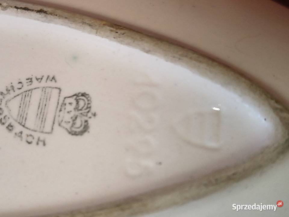 Zestaw porcelanowych spodeczków liście łódzkie