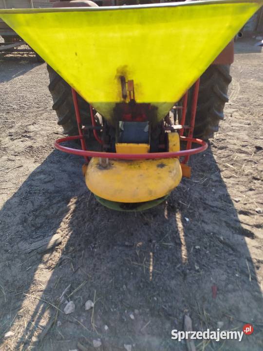 Rozsiewacz nawozów Motyl 600 Rolnictwo Włoszczowa
