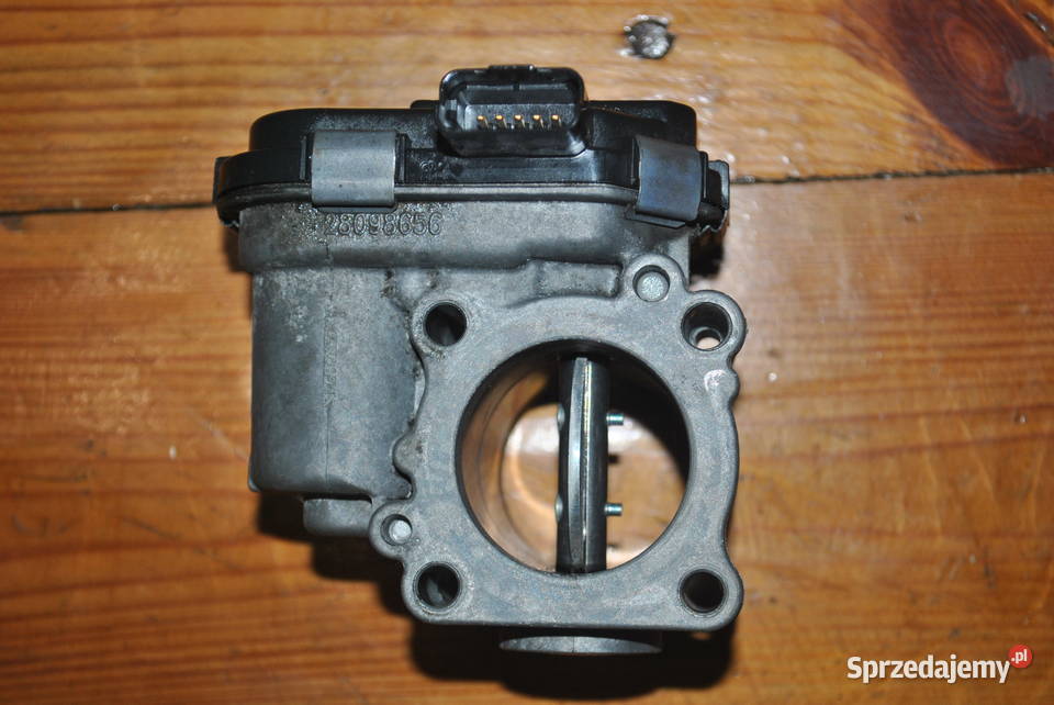 Przepustnica Citroen Ford Peugeot 14 hdi 15dci śląskie Poręba