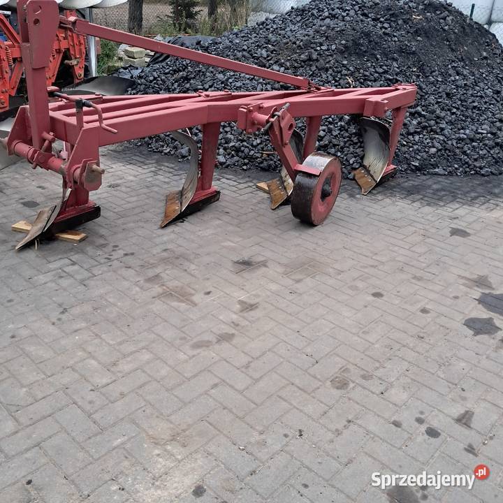 Pług zagonowy 4 skibowy awemak Kośmidry