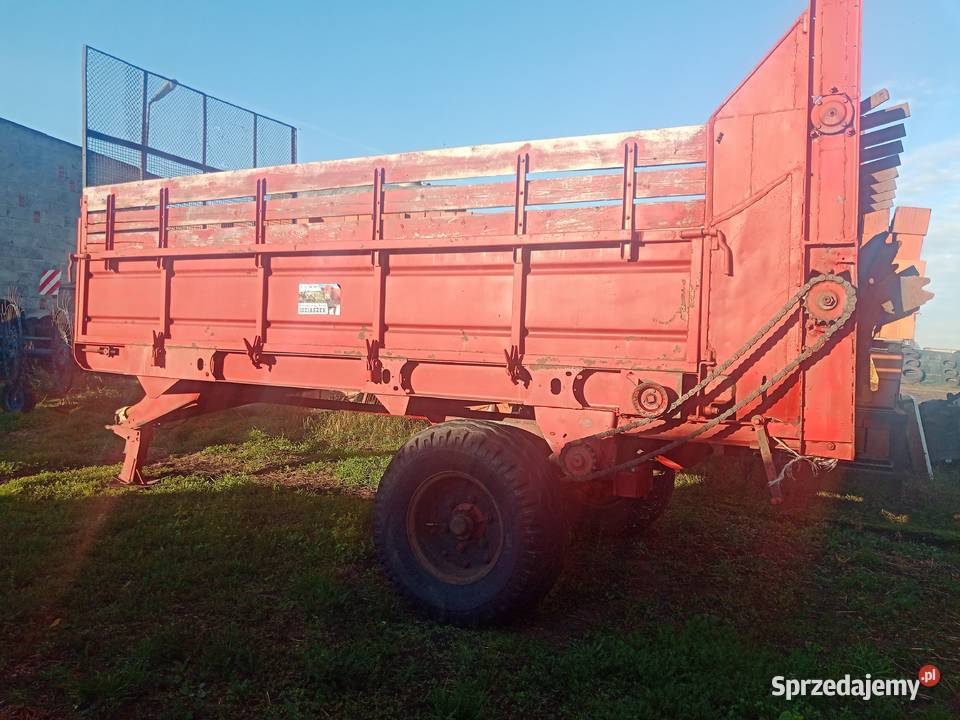 Rozrzutnik obornika ruski nieuszkodzony Łuszczanów