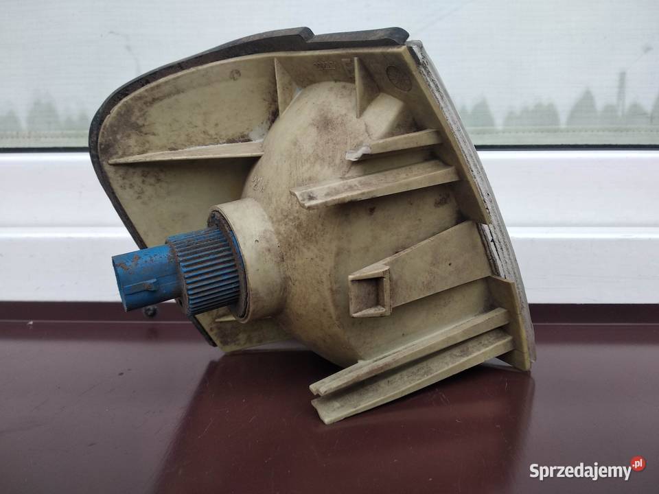 FSO Polonez Caro kierunkowskaz kierunek migacz Sieradz