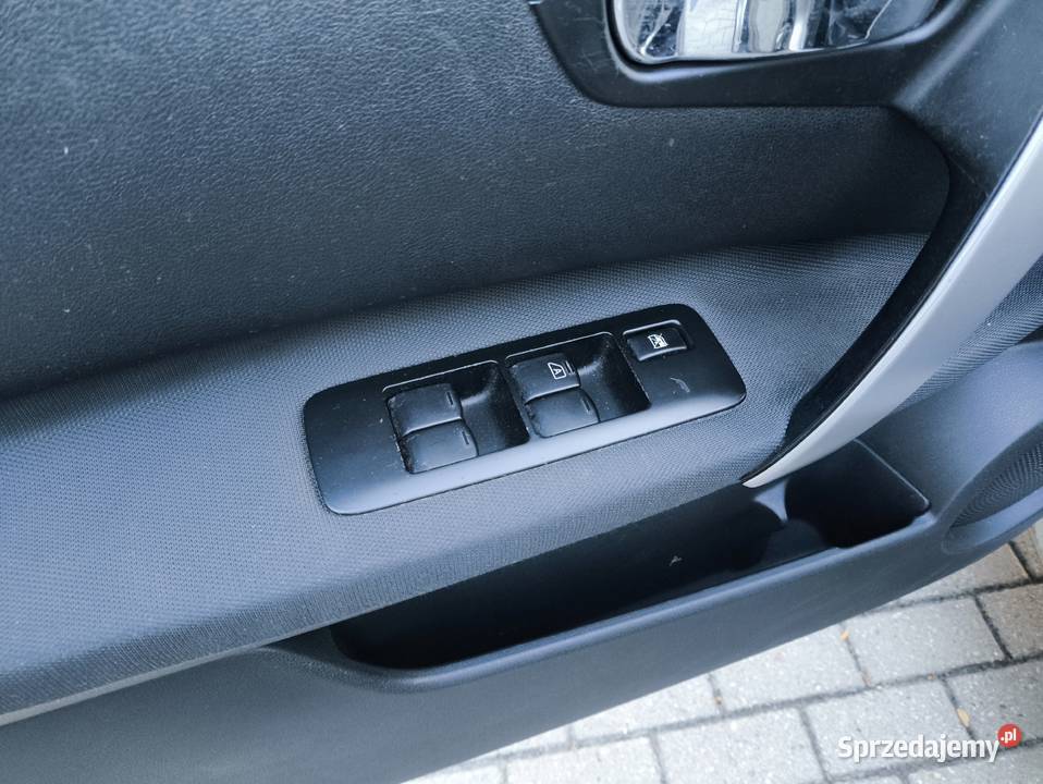 Nissan Qashqai 20 Benzyna Climatronic Alufelgi