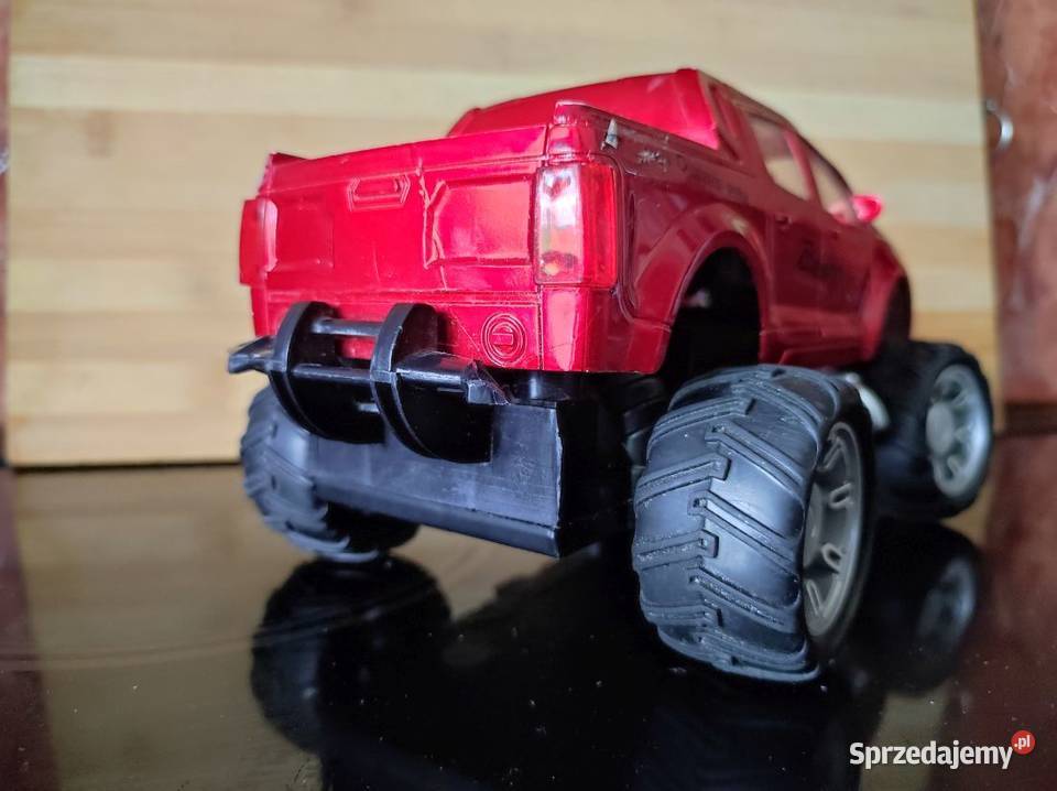 auto terenowe monster truck terenówka sprzedam