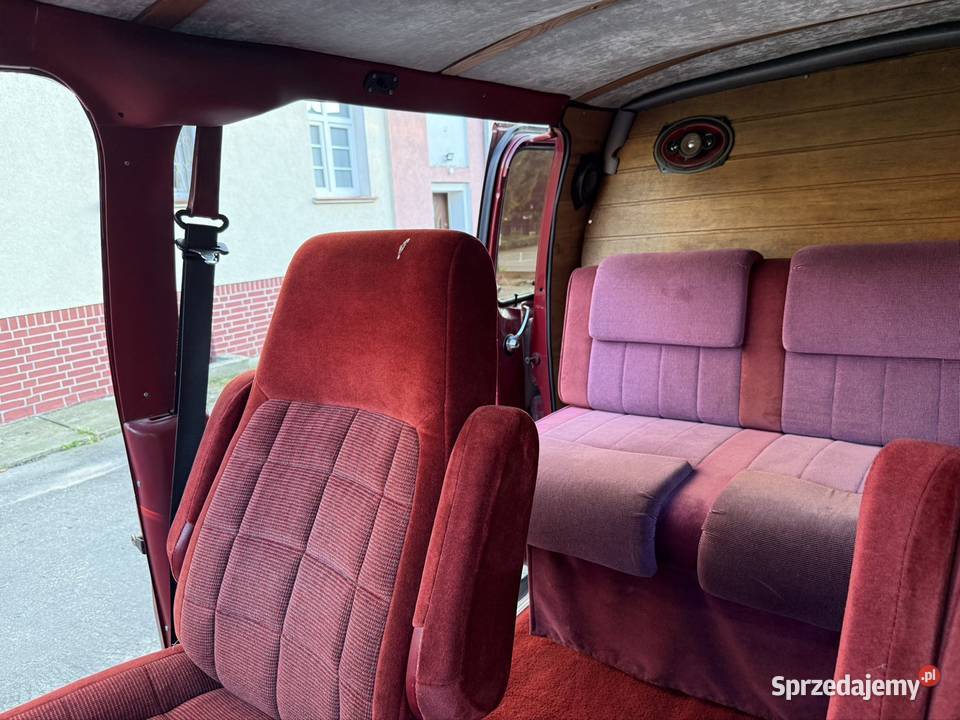 FORD ECONOLINE E 150 zadbany webasto tempomat Ford warmińsko-mazurskie