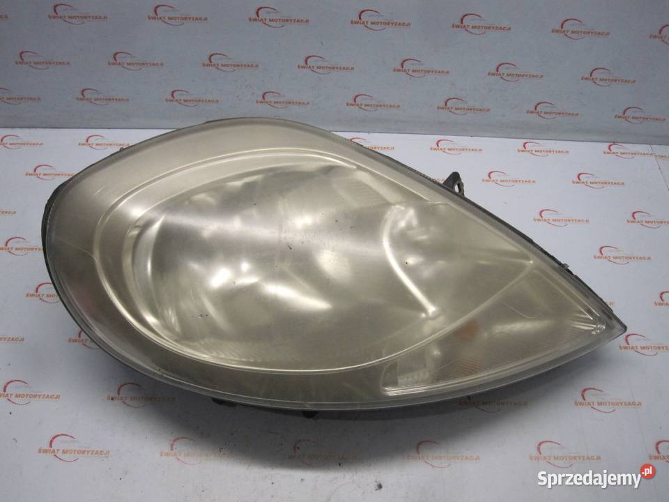 RENAULT TRAFIC II LIFT 08r lampa prawa przód osobowe Kielce