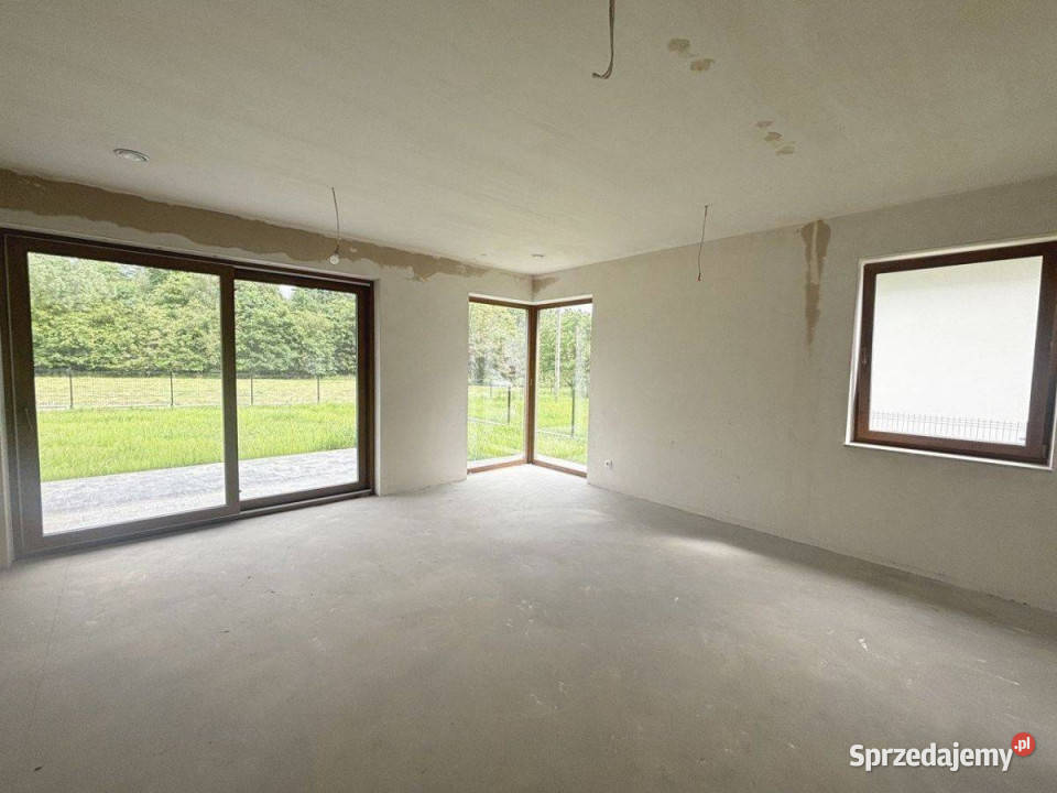 Rączna dom wolnostojący deweloperski 97m2