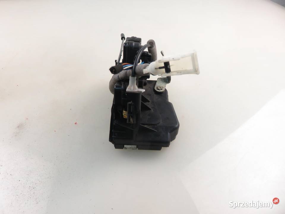 ZAMEK LEWY PRZEDNI BMW E46 7 PIN Zamki, wkładki i kluczyki