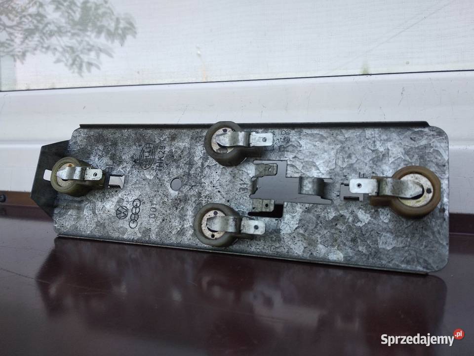 VW Golf MK1 I wkład oprawka lampy tylnej tył Sieradz