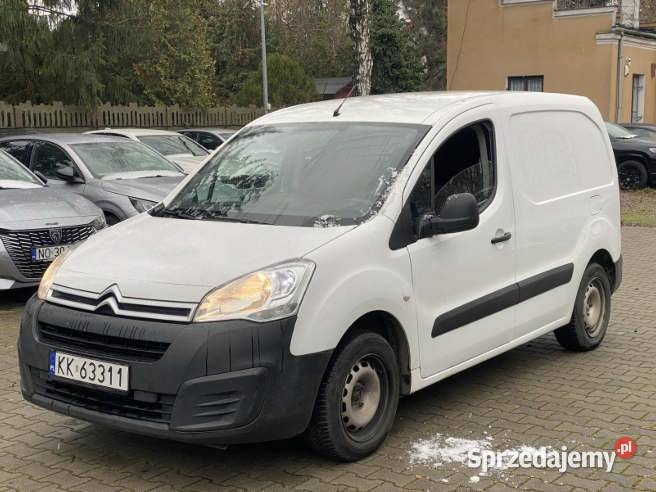 CITROEN BERLINGO VAN 2018 156000 ccm 100 Warszawa