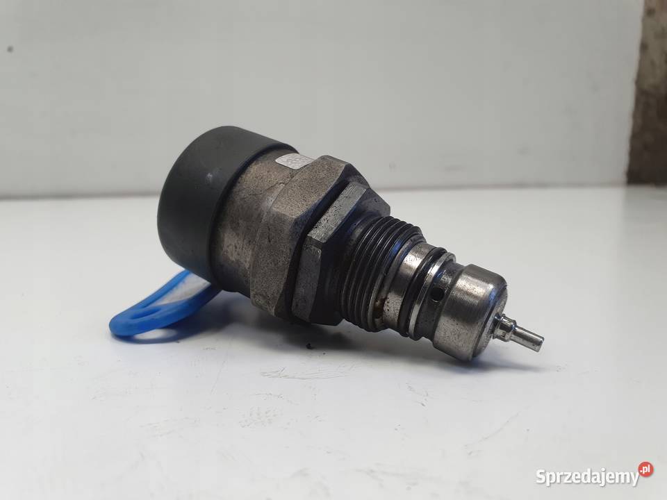 Volvo V70 III XC70 II 24 D5 CZUJNIK PALIWA zawór Czujniki układu paliwowego Chełm