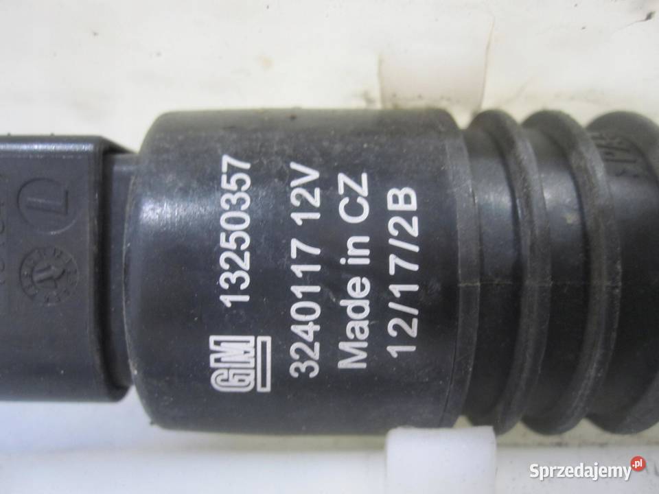 OPEL CORSA E 17r zbiorniczek spryskiwaczy