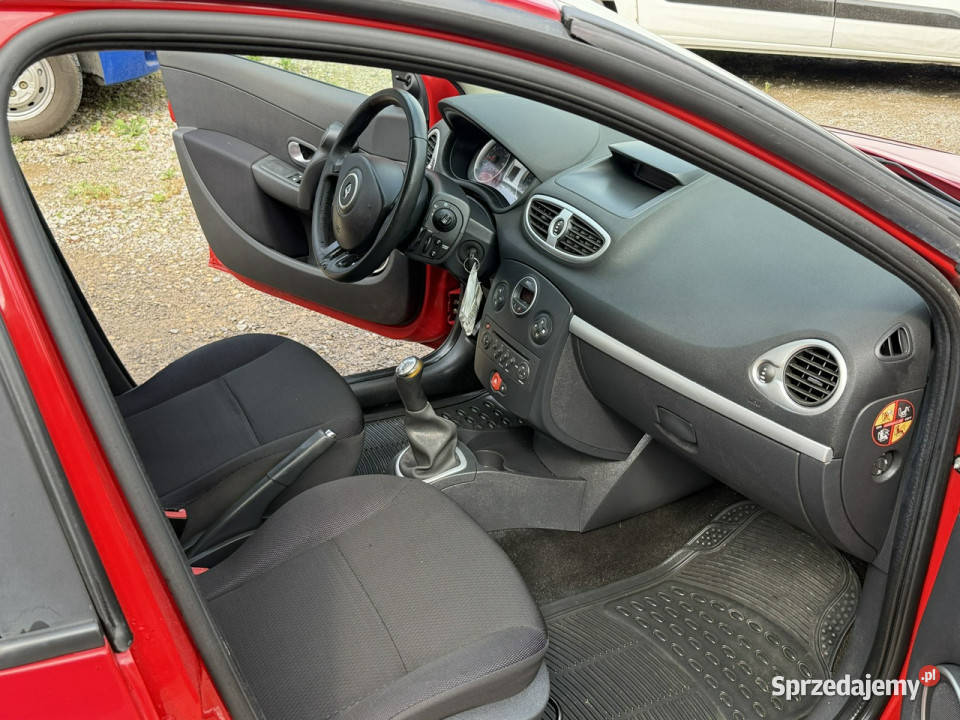 Renault Clio Częstochowa