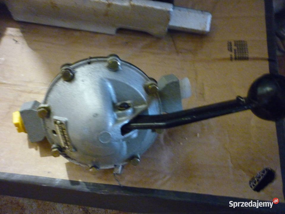 Pług wirnikowy Dmuchawa D470 pompa paliwa Pozostałe