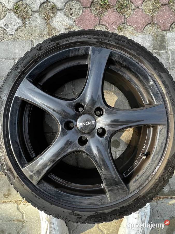 Opony zimowe Pirelli z felgami Ronal CLA 45 amg Warszawa