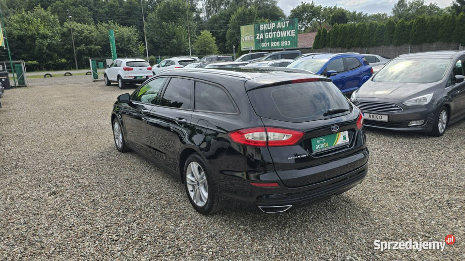 Ford Mondeo Titanium Full LED el klapa Mk5 2014 garażowany Zieleniewo