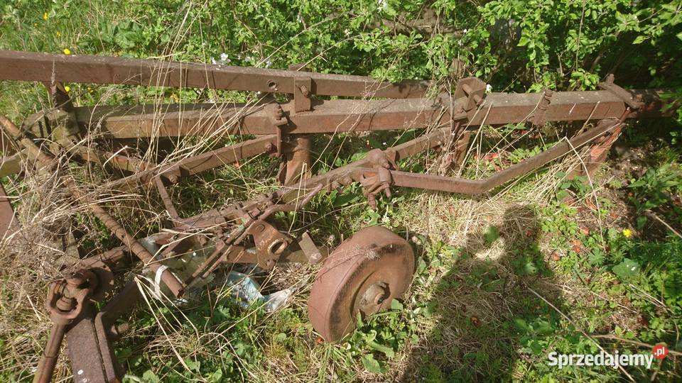 pług 4 skibowy nieuszkodzony Pługi wielkopolskie Kościan