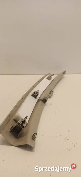 VOLVO V60 CC OSŁONA SŁUPKA LEWY TYŁ 31479235 Podszybia