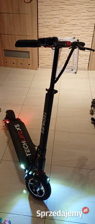 Hulajnoga elektryczna Techlife X5 stacyjka na Tarnowskie Góry