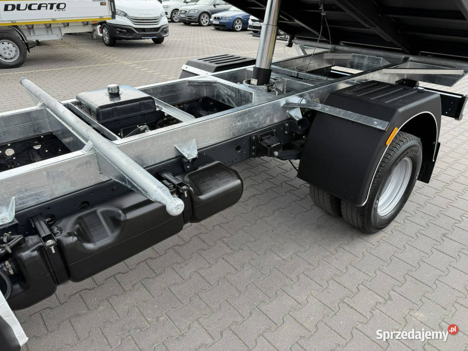 Iveco Daily 70C18 V H DMC 35t Kat B Wywrotka Rok produkcji 2018 świętokrzyskie