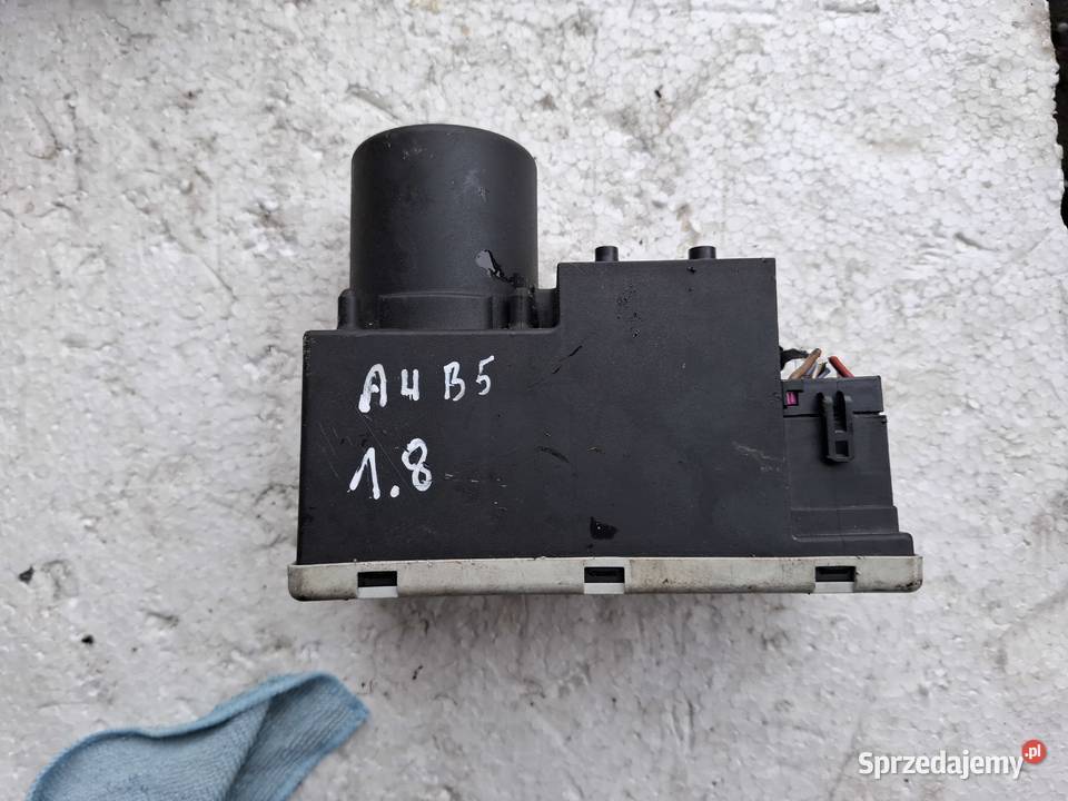Pompa Zamka Centralnego Audi A4 B5 18