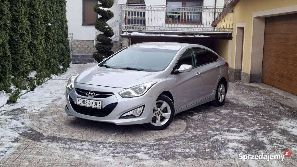 Hyundai i40 Pakiet Zima 136 Wzorowy Stan 1700cm3 sprzedam