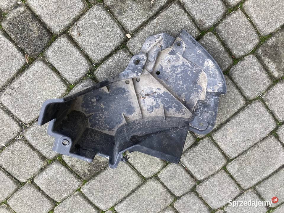 Osłona podwozia prawy tył Auris II Winiary