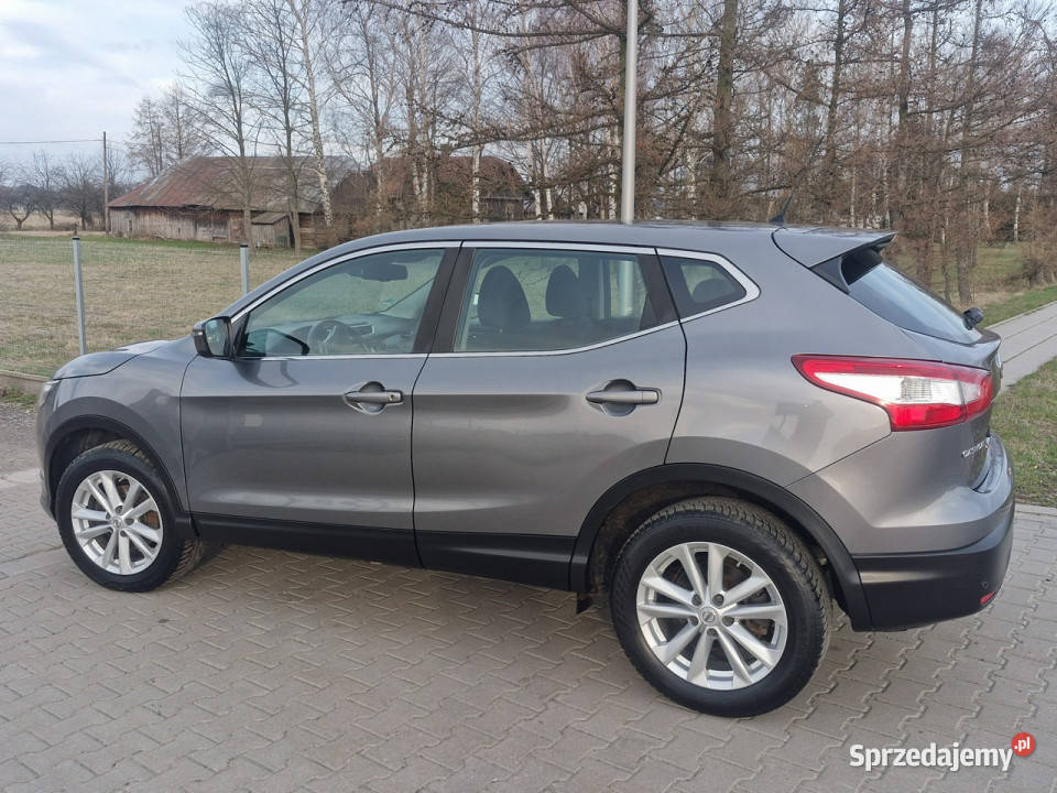 Nissan Qashqai 112000 ACENTA LED PDC nawi alu serwisowany w ASO sprzedam
