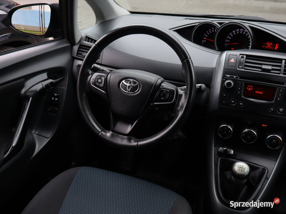 Toyota Verso 16 Valvematic manualna Katowice