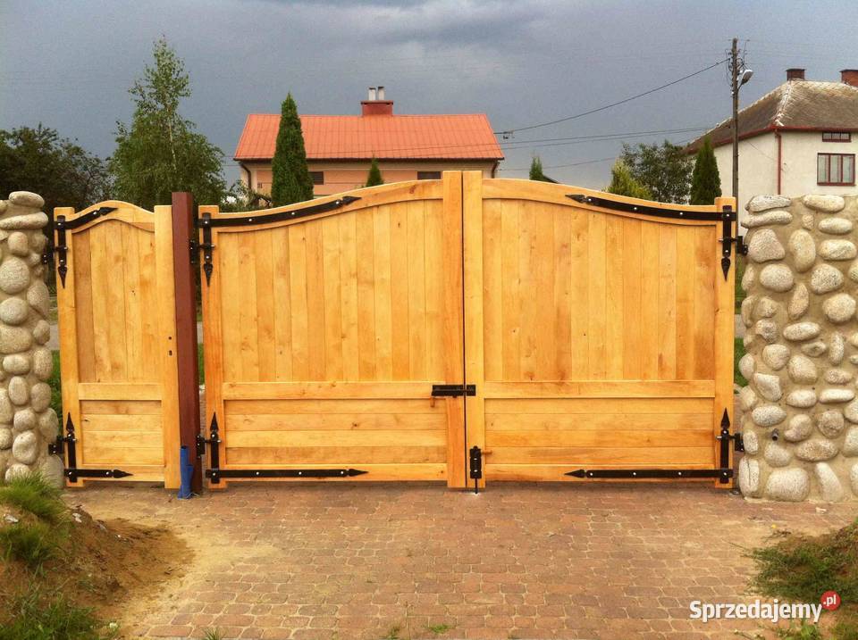 Brama drewniana model B9 Stanpor podkarpackie Stalowa Wola