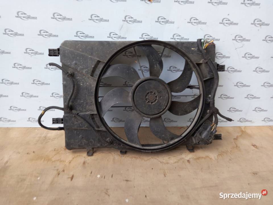 ASTRA J GTC 13r wentylator chłodnicy 13289626