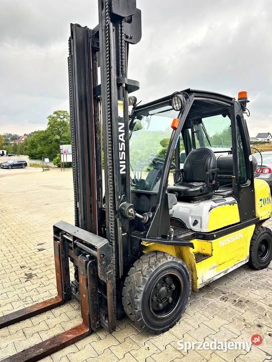 wózek widłowy NISSAN FG30 LPG 3000 450m przesuw Działoszyn