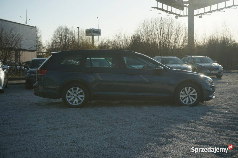 Volkswagen Passat Variant 20 TDI150 Evo Essence 4/5 Poznań