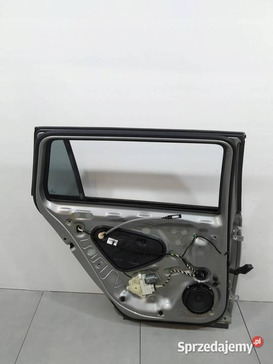 DRZWI LEWE TYŁ KOMBI LB7W VW Volkswagen Passat Drzwi sprzedam