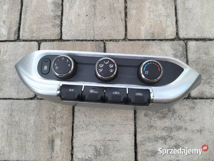 PANEL NAWIEWU I KLIMATYZACJI KIA RIO III Oborniki Śląskie sprzedam