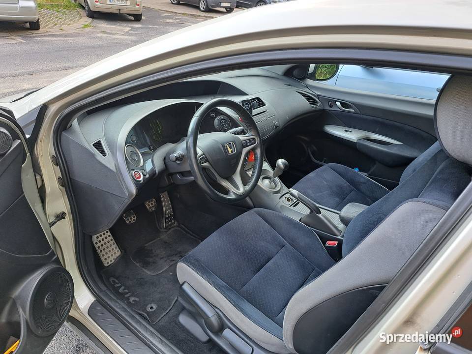 Honda Civic Ufo VIII 2007r 131 23300