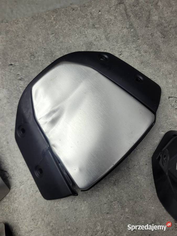 HONDA CB 1000 R SC80 OWIEWKA OSŁONA WYPEŁNIENIE Nowy Tomyśl