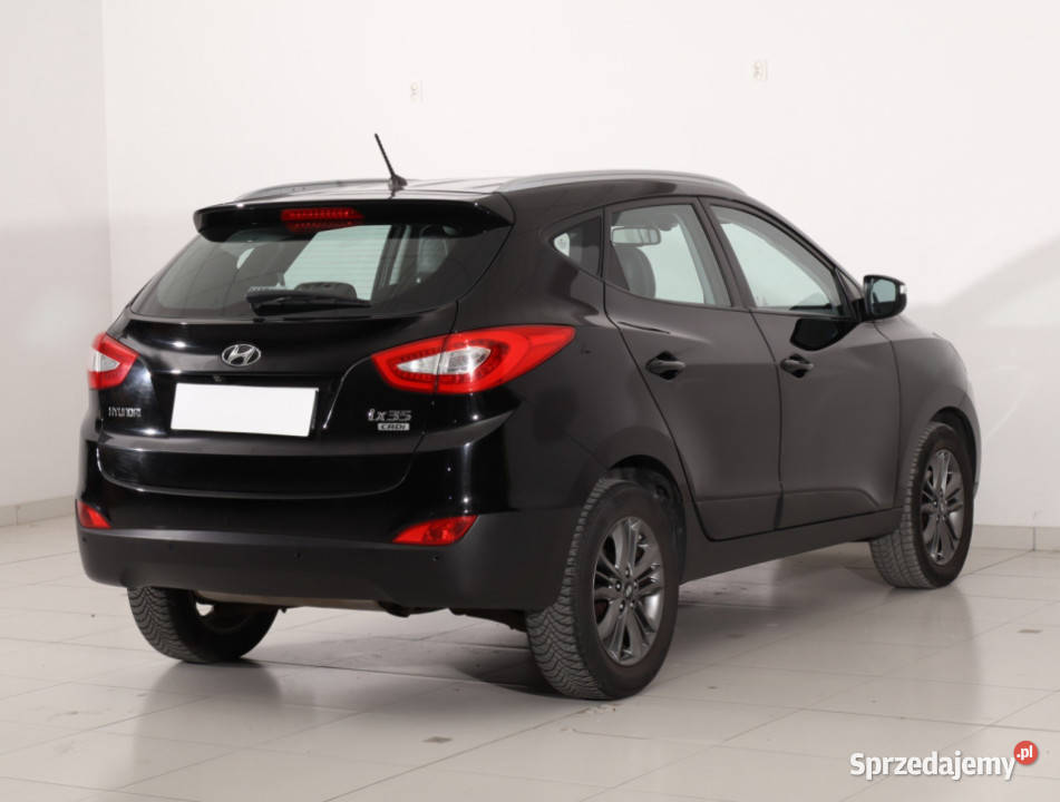 Hyundai ix35 20 CRDi czujnik parkowania