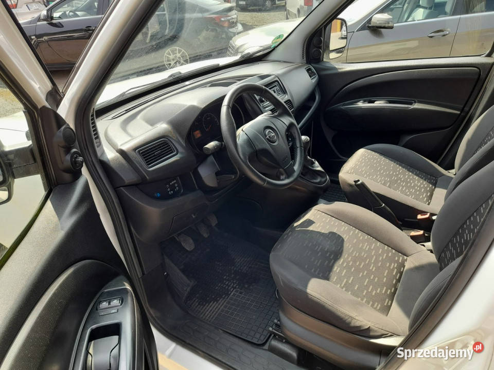 Opel Combo Chłodnia 15C do 25C zarejestrowana i Lipiany