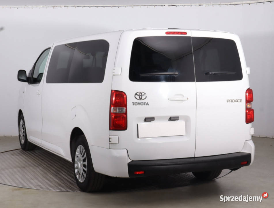 Toyota ProAce Verso 20 D4D przyciemniane szyby