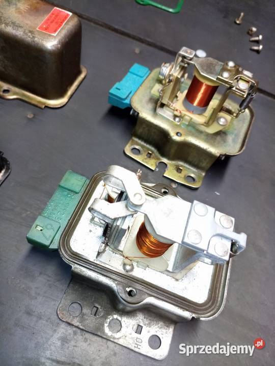 Fiat 125p regulator napięcia 12V Stalowa Wola sprzedam