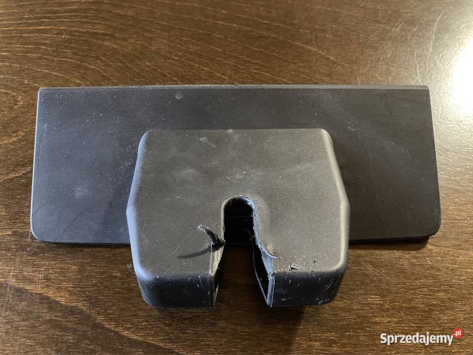 Nakładka zamka Volvo xc60 o numerze 31299891 Karoseria Skawina