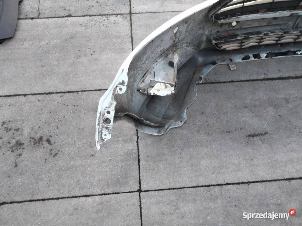 Zderzak przód przedni Ford Fiesta MK7 lift 1217r Dęblin