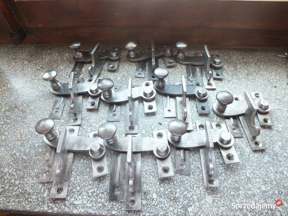 Klamki okienneokoło 192030 10 Bielawa