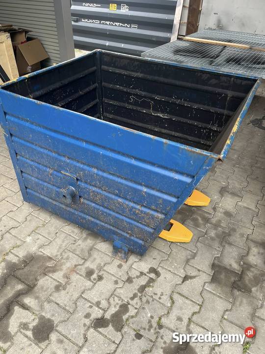 Kontener na odpadyzłom Tarnów