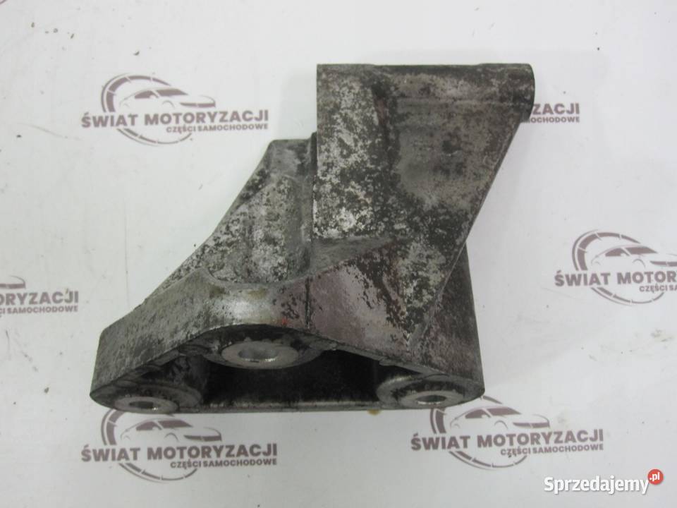 NISSAN XTRAIL 22 DCI 05r łapa wspornik skrzyni