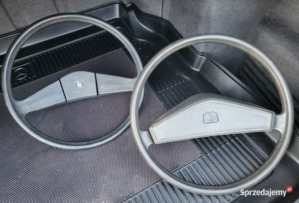 KIEROWNICA VW GOLF MK1 I JETTA SCIROCCO Kierownice Osiecznica