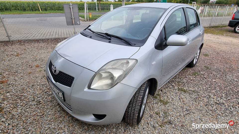 O K A Z J A Yaris Ząbkowice Śląskie sprzedam