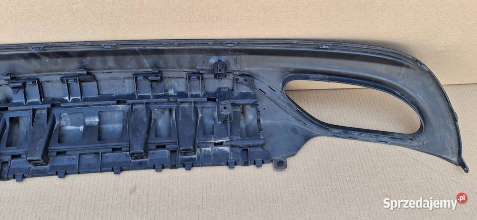 MERCEDES CKLASA W205 AMG DOKŁADKA ZDERZAKA TYŁ Zderzaki Bieleń